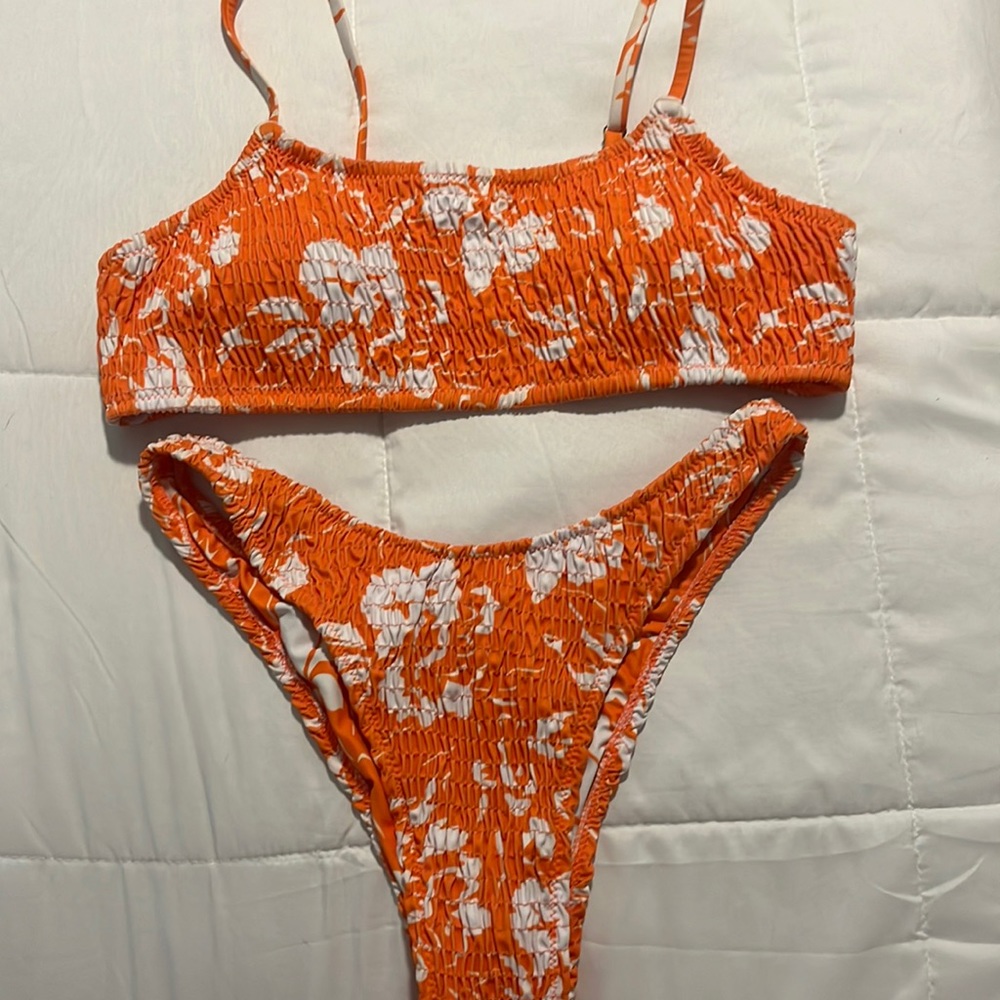 bikini